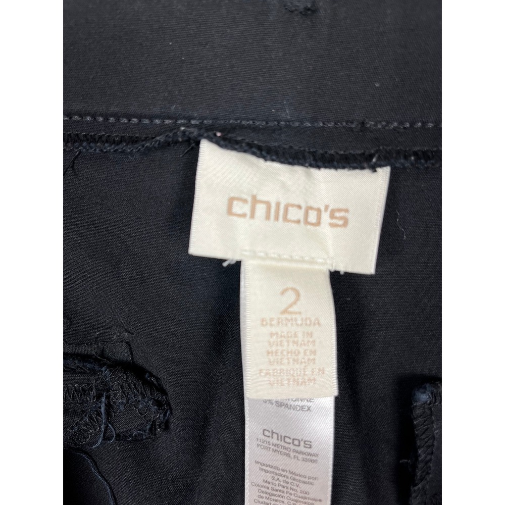 Chico's Bermuda Shorts 2 Black Cotton Rayon Blend Stretch Classic Preppy Minimal - Picture 4 of 10